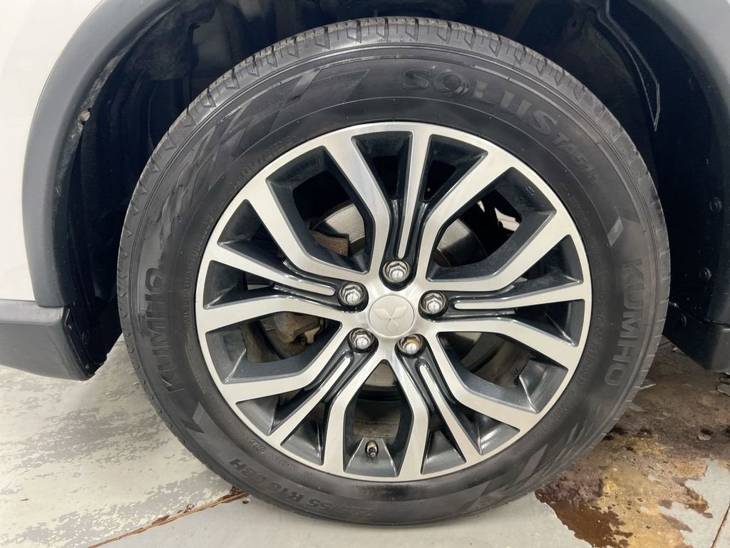 2016 Mitsubishi Outlander SE