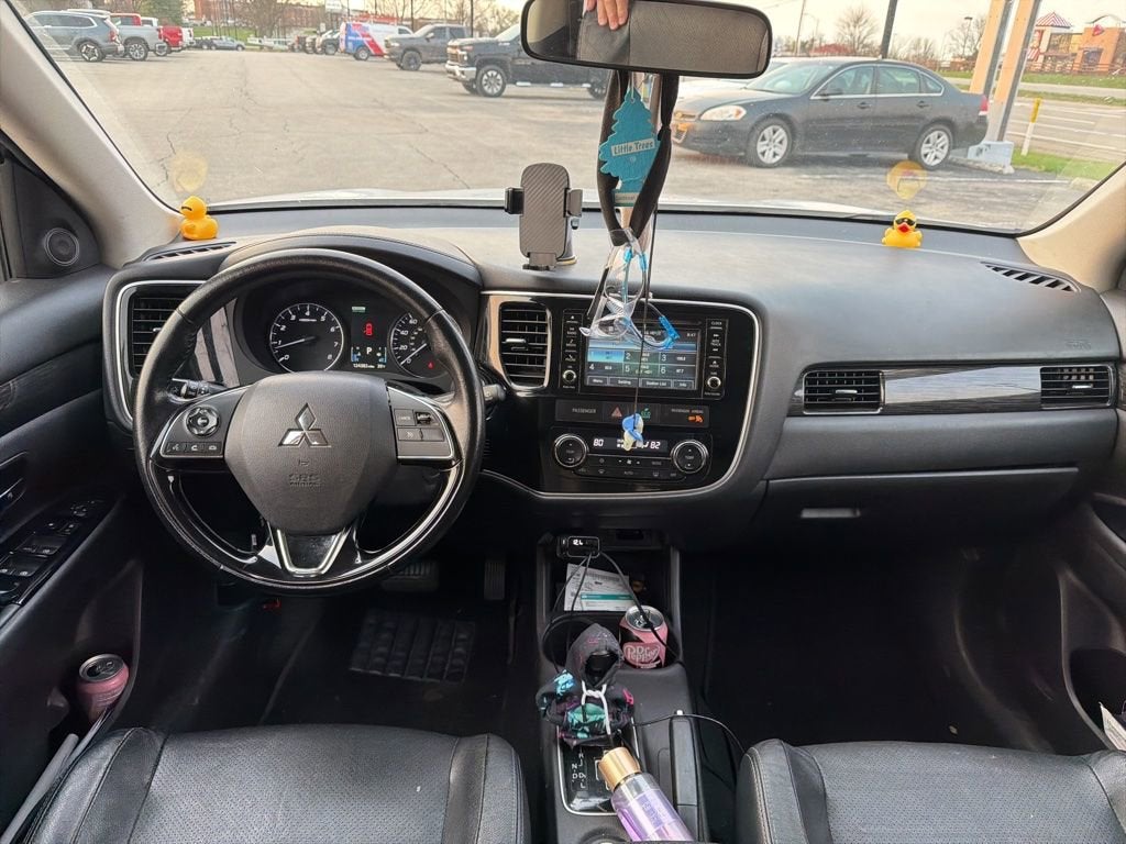 2016 Mitsubishi Outlander SE