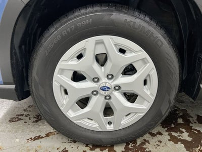 2023 Subaru Forester Base