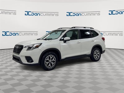 2022 Subaru Forester Premium