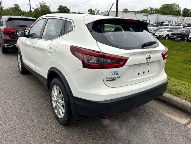 2022 Nissan Rogue Sport S