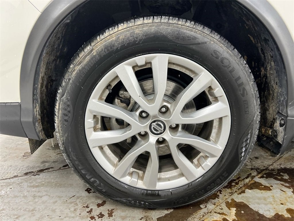 2021 Nissan Rogue Sport SV