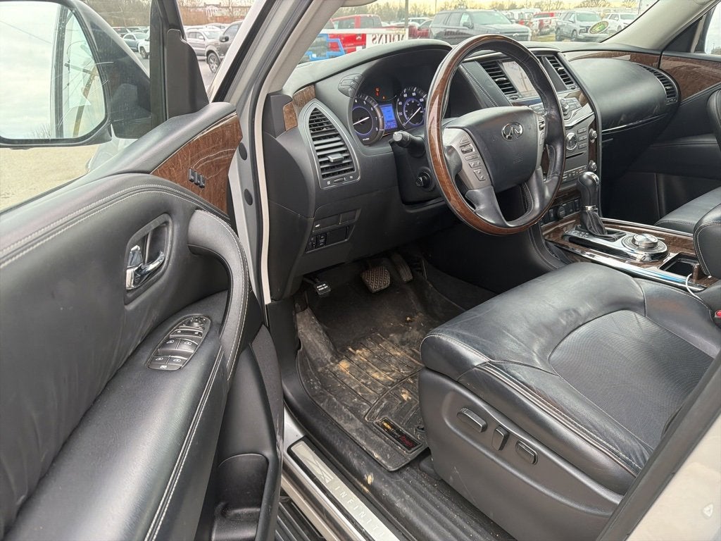 2017 INFINITI QX80 Base