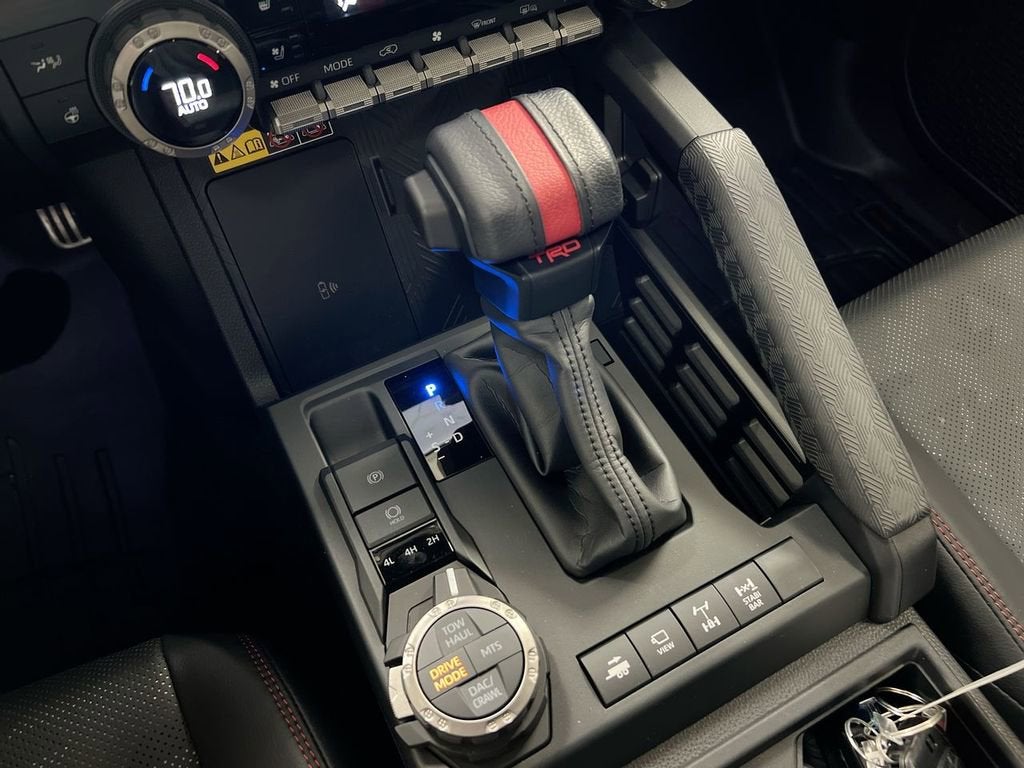 2025 Toyota 4Runner Hybrid TRD Off Road