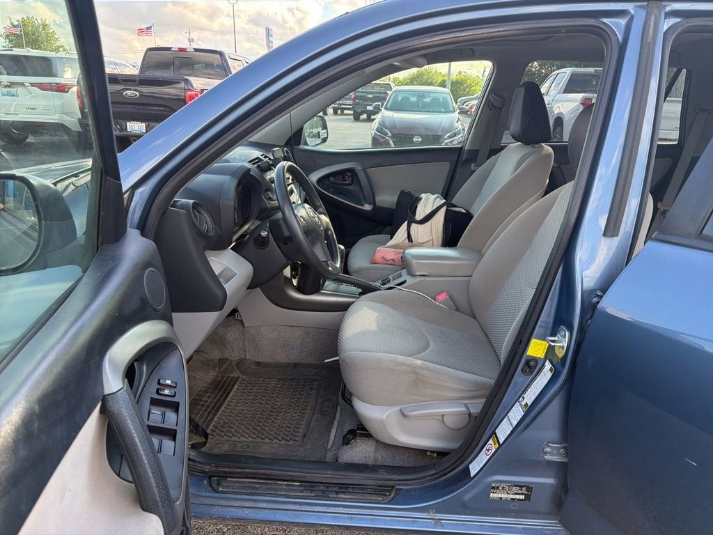 2011 Toyota RAV4 Base