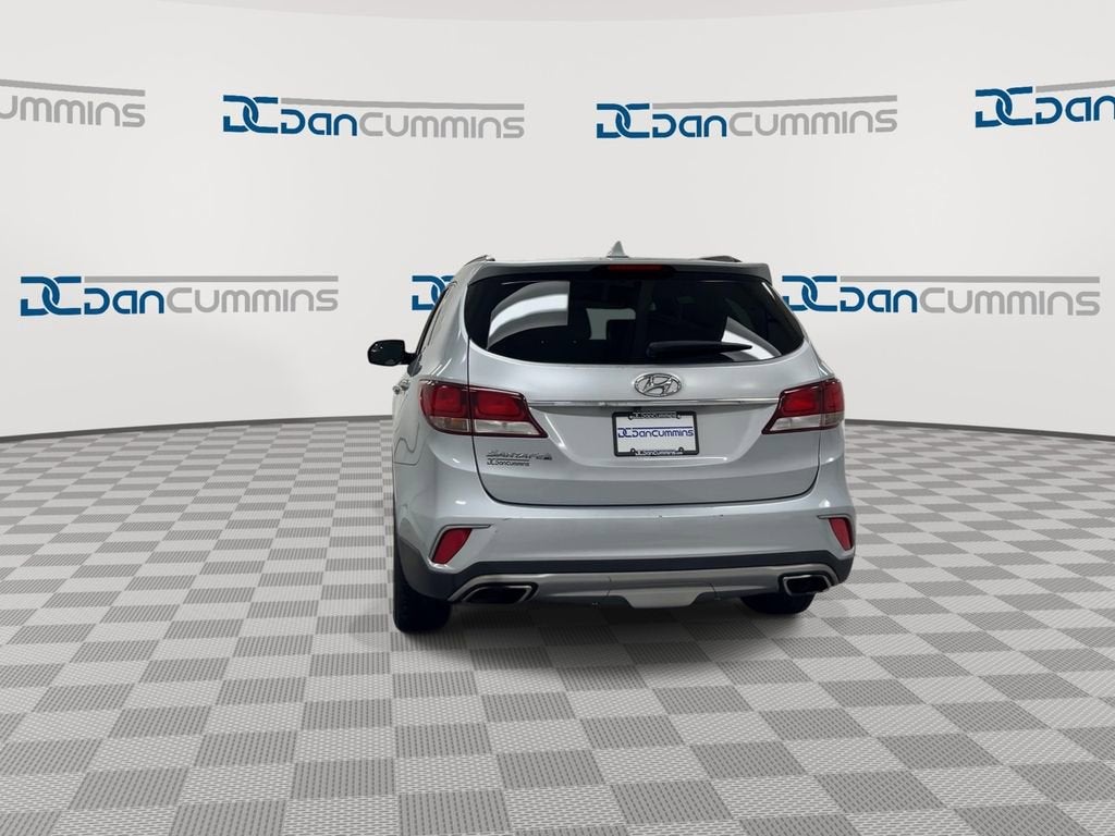 2017 Hyundai Santa Fe SE