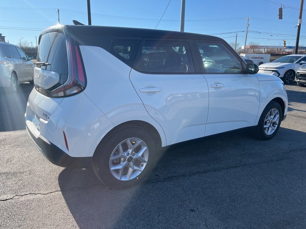 2025 Kia Soul S