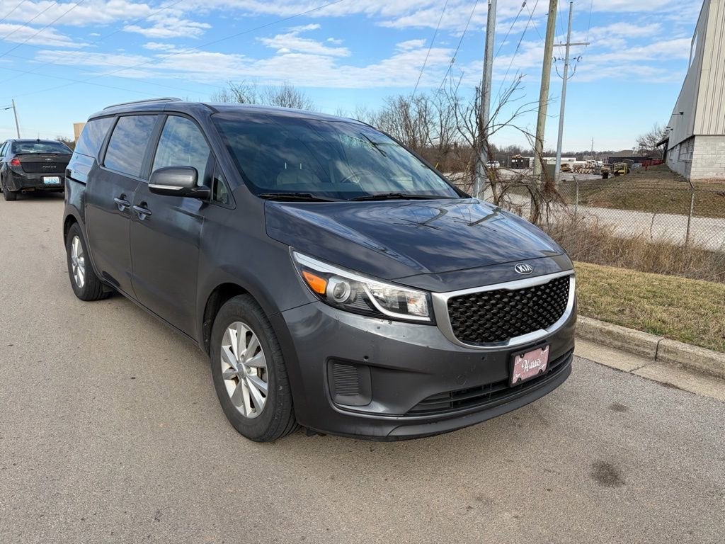 2017 Kia Sedona LX