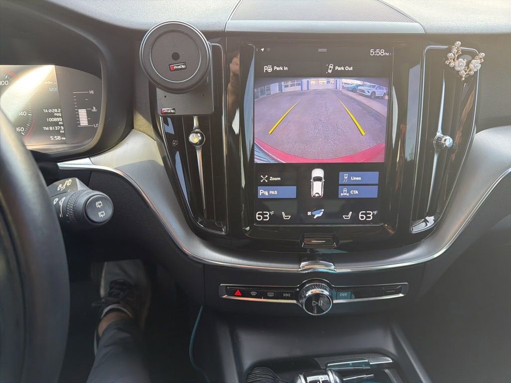 2019 Volvo XC60 Momentum