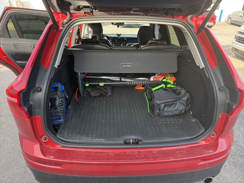 2019 Volvo XC60 Momentum