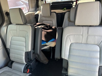 2023 Ford Transit Connect Wagon Titanium