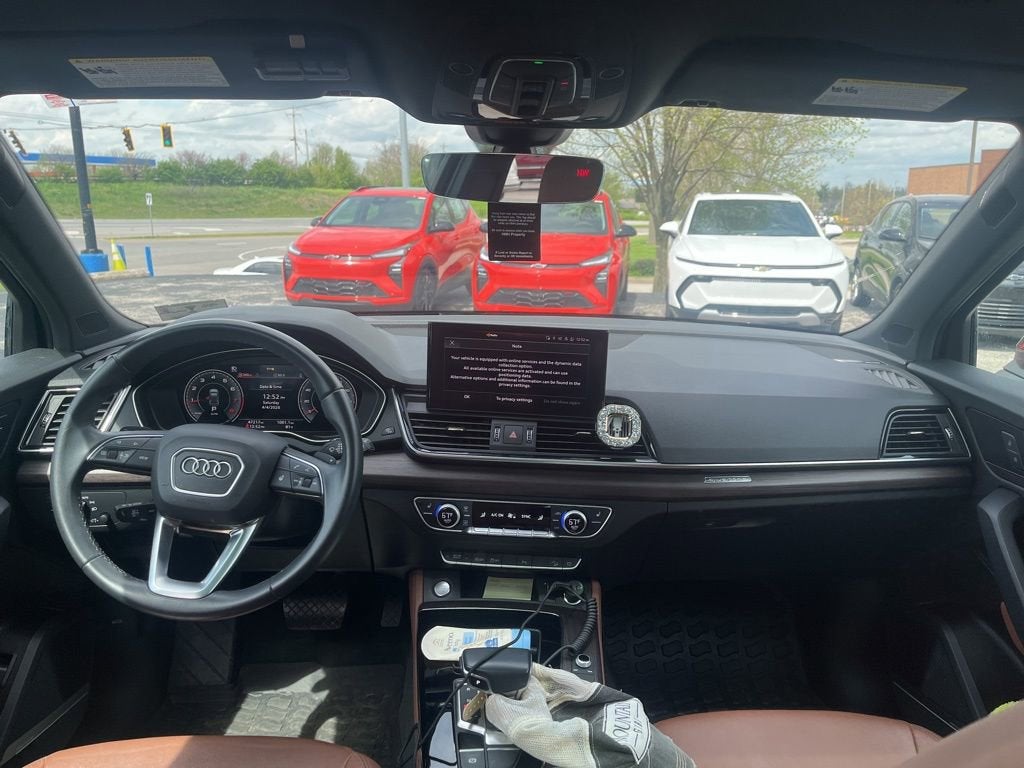 2022 Audi Q5 S line Premium Plus