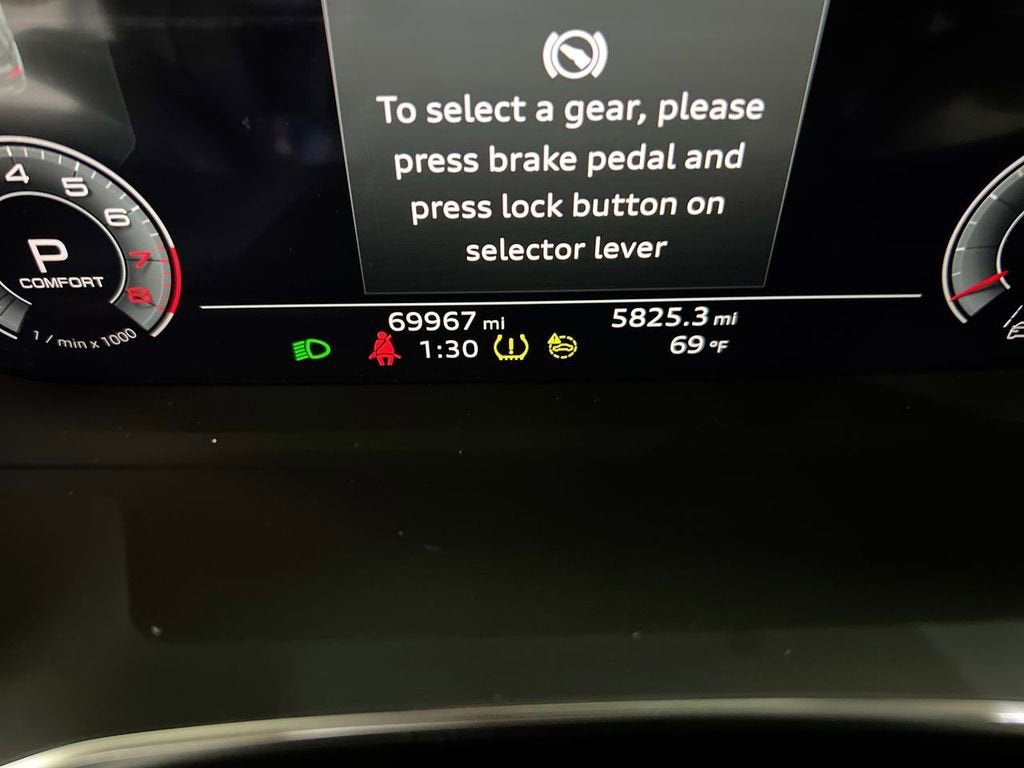 2022 Audi Q3 S line Premium Plus