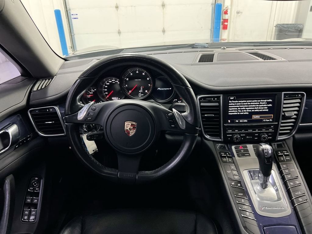 2011 Porsche Panamera Base