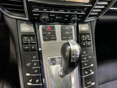 2011 Porsche Panamera Base