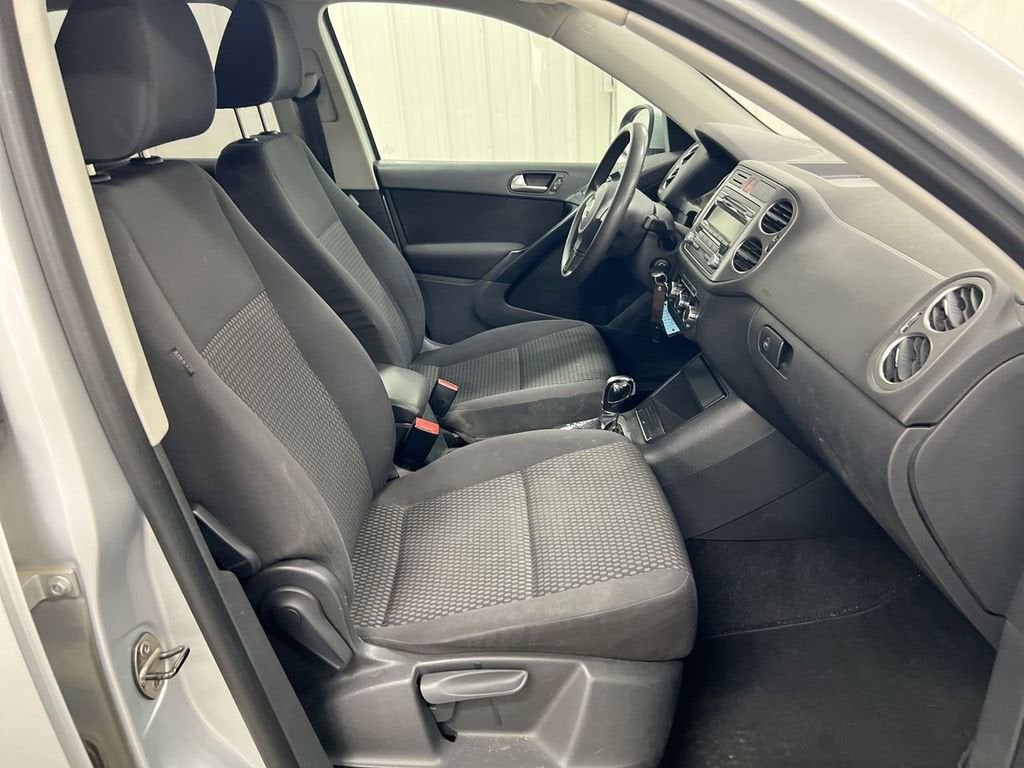 2011 Volkswagen Tiguan S