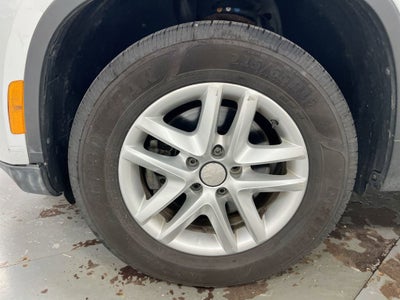 2011 Volkswagen Tiguan S