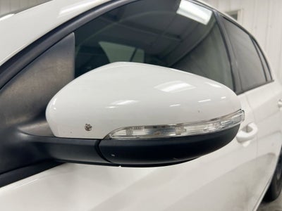 2011 Volkswagen Golf Base