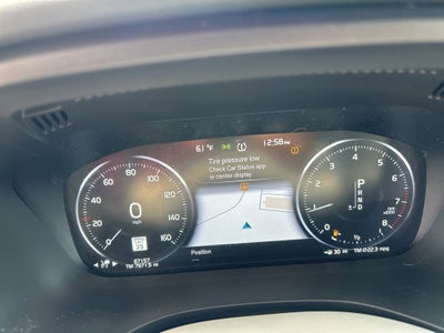 2021 Volvo XC60 Momentum