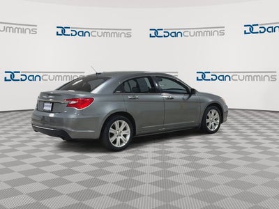2012 Chrysler 200 Touring