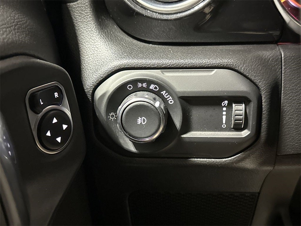 2023 Jeep Wrangler Altitude