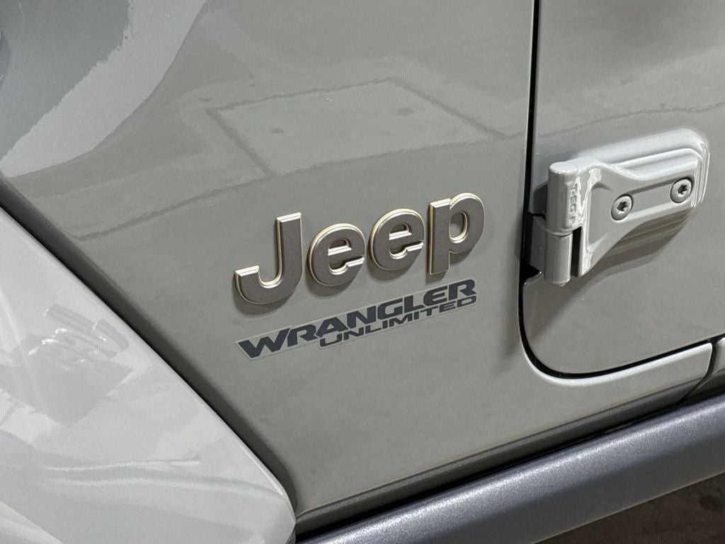 2022 Jeep Wrangler Unlimited Rubicon 392