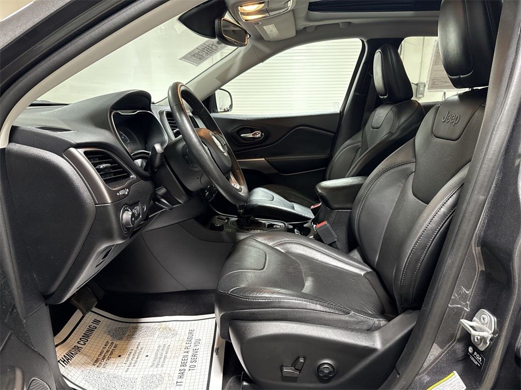 2021 Jeep Cherokee Latitude Lux