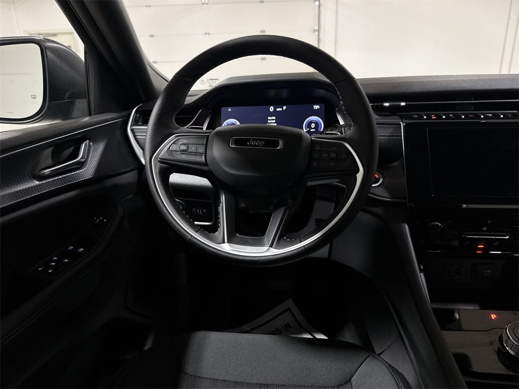 2025 Jeep Grand Cherokee Laredo X