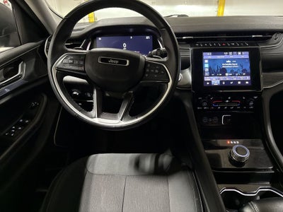 2022 Jeep Grand Cherokee Laredo