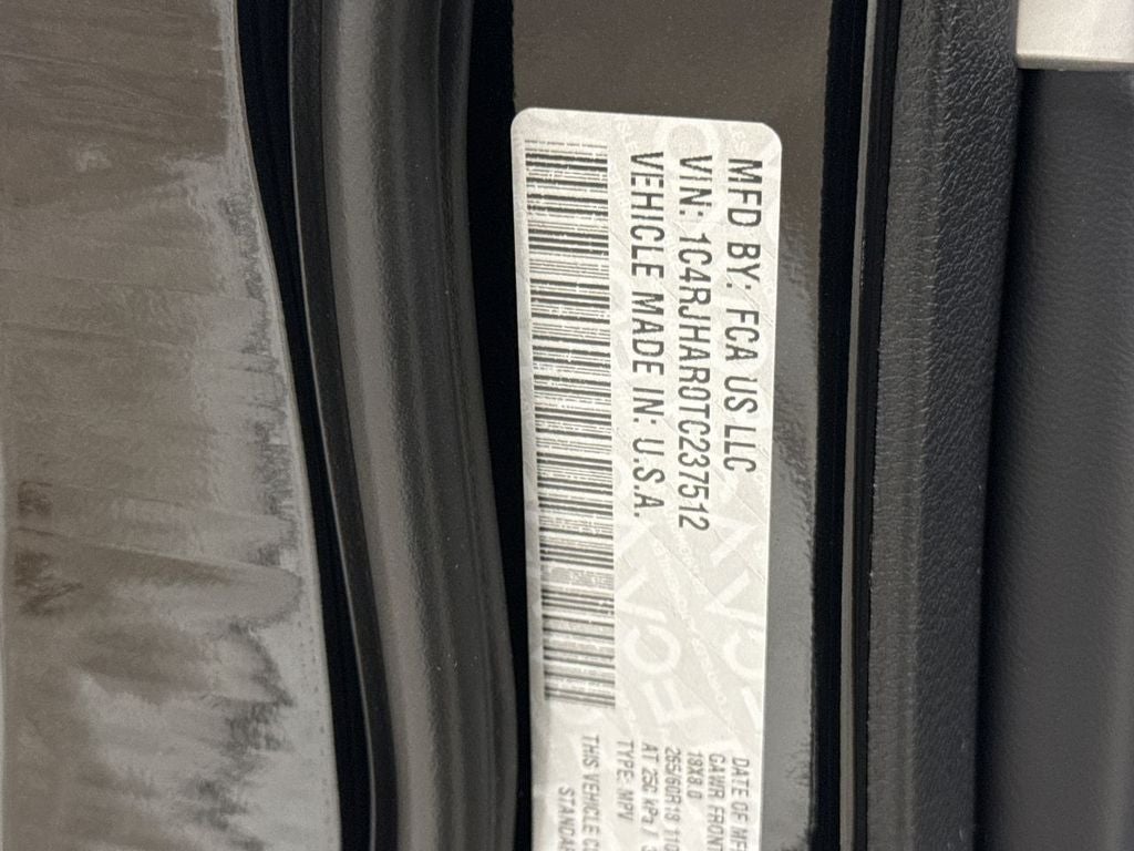 2026 Jeep Grand Cherokee Laredo