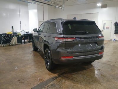 2026 Jeep Grand Cherokee Laredo