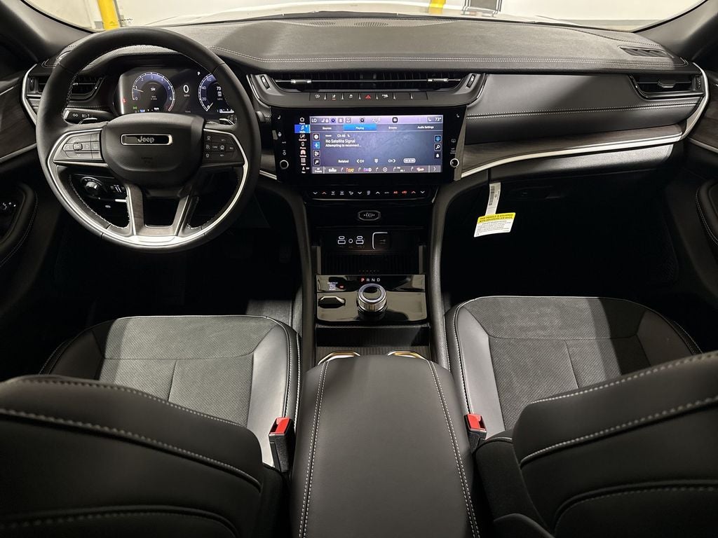 2026 Jeep Grand Cherokee Altitude