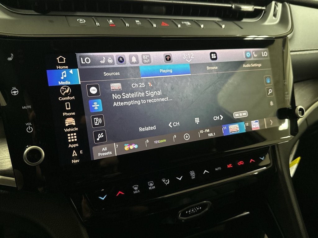 2026 Jeep Grand Cherokee Altitude