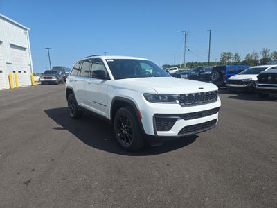 2026 Jeep Grand Cherokee Altitude