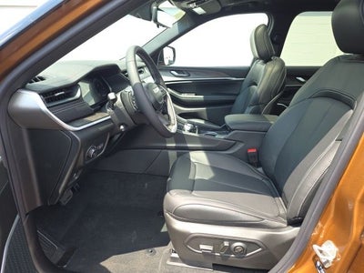 2026 Jeep Grand Cherokee Limited Reserve