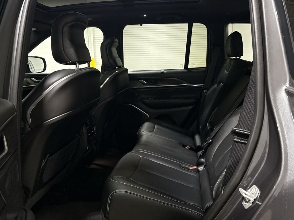 2025 Jeep Grand Cherokee Overland