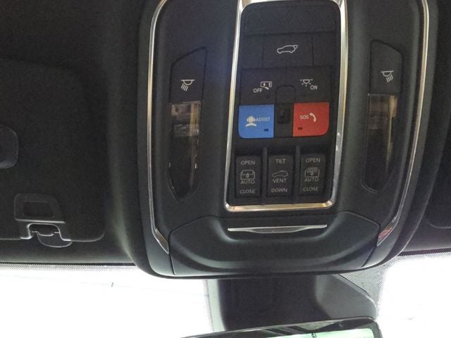 2026 Jeep Grand Cherokee Summit