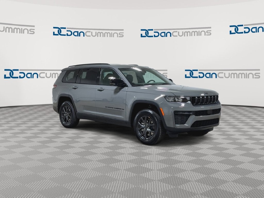 2027 Jeep Grand Cherokee L Laredo Altitude