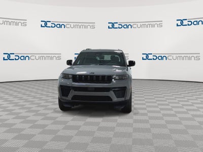 2027 Jeep Grand Cherokee L Laredo Altitude