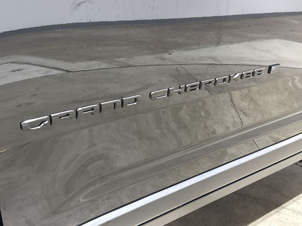 2026 Jeep Grand Cherokee L Laredo