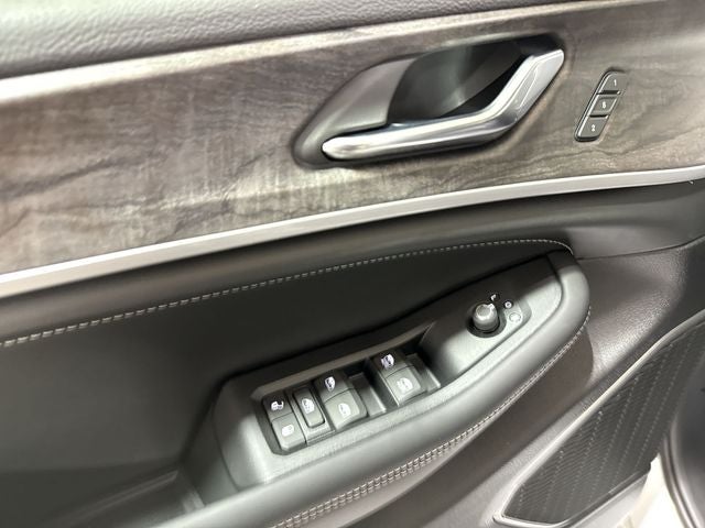 2026 Jeep Grand Cherokee L Limited Reserve