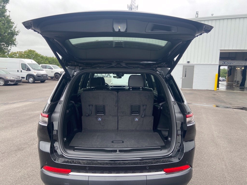 2027 Jeep Grand Cherokee L Limited