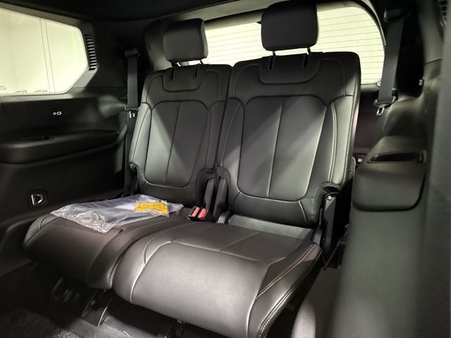 2026 Jeep Grand Cherokee L 85th Anniversary Edition