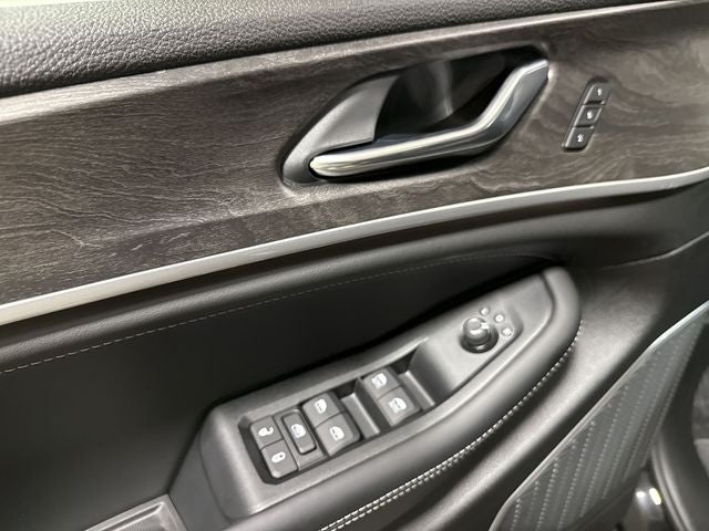 2026 Jeep Grand Cherokee L Limited Reserve
