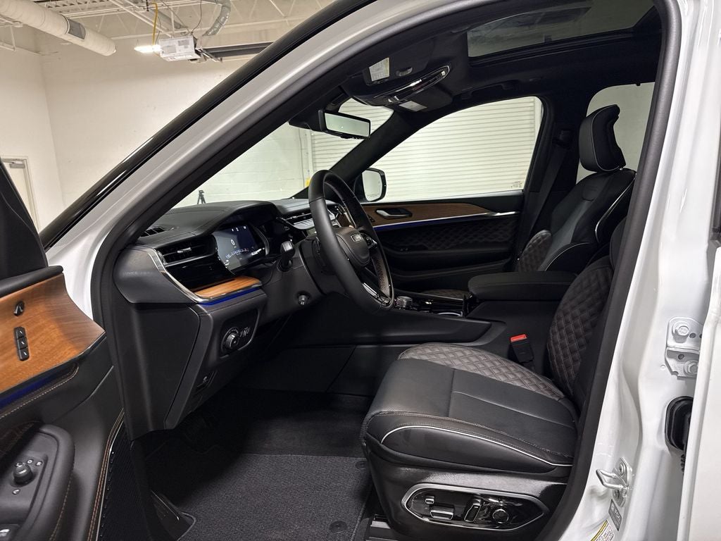 2026 Jeep Grand Cherokee L Summit
