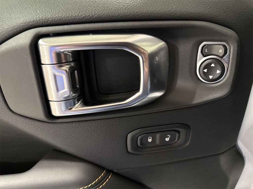 2025 Jeep Wrangler Rubicon 392