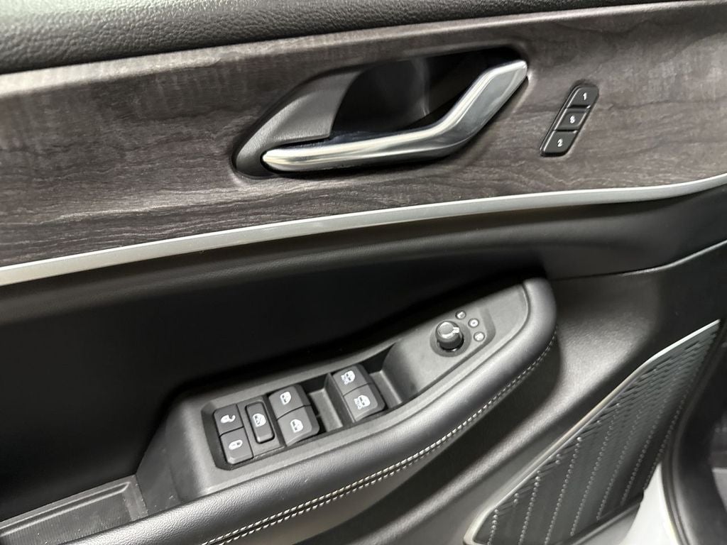 2025 Jeep Grand Cherokee 4xe