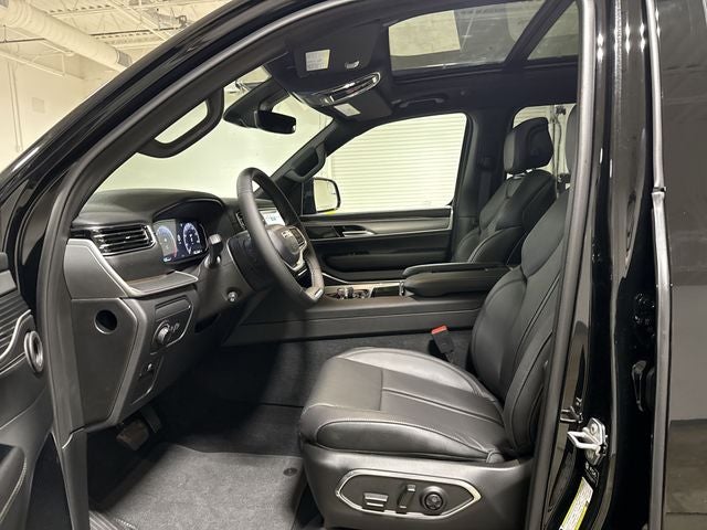 2026 Jeep Grand Wagoneer L Limited Altitude