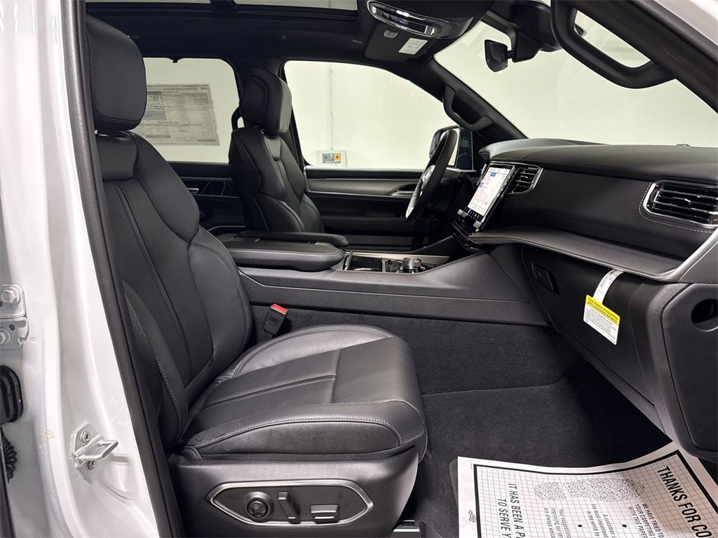 2026 Jeep Grand Wagoneer Limited Reserve