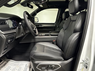 2026 Jeep Grand Wagoneer Limited Reserve